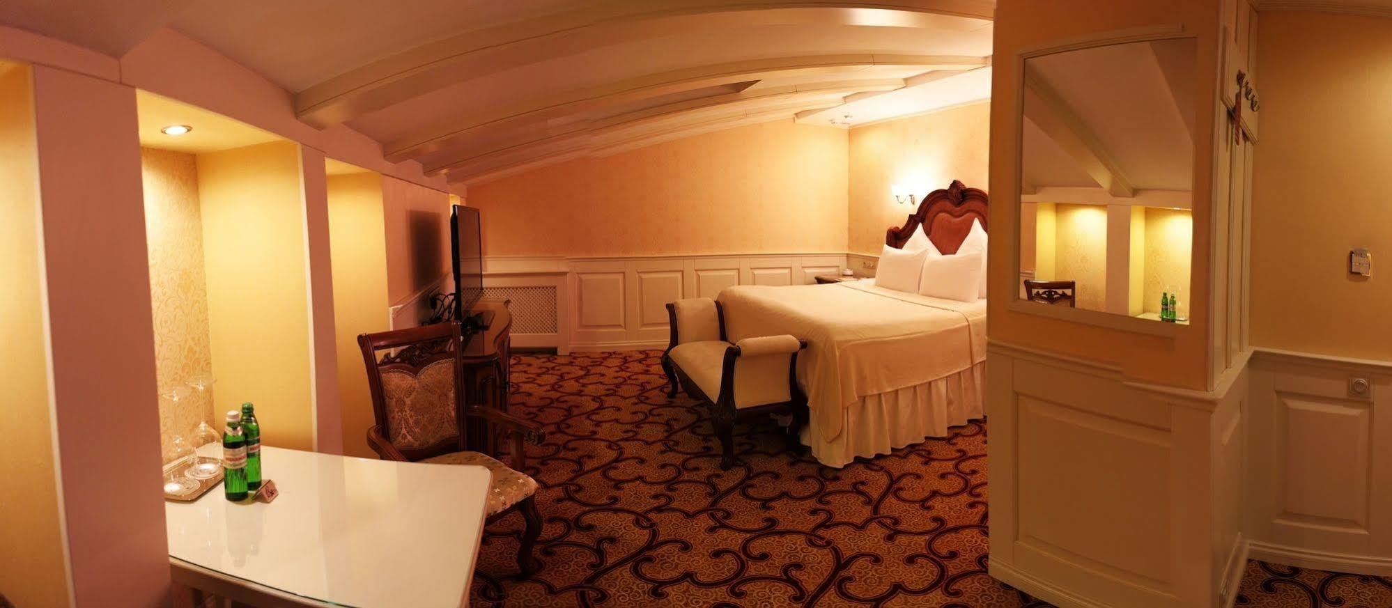Ministerium Hotell Odessa Eksteriør bilde